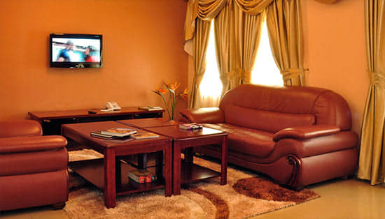 529667307 2191211208024387 6050529550386916073 n copy 2.jpg